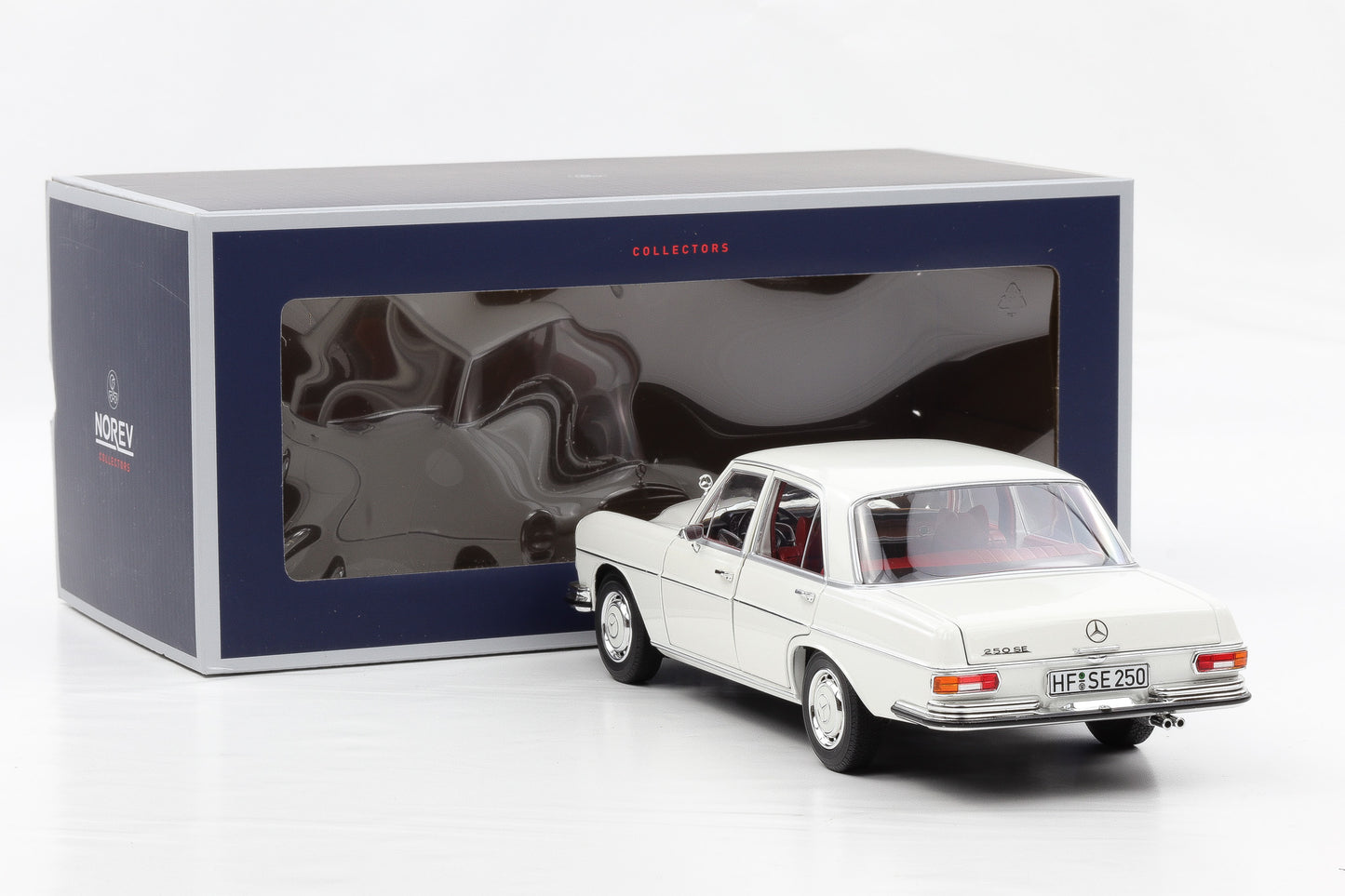 1:18 Norev Mercedes-Benz 250 SE W108 1967 weiss 183763 limited