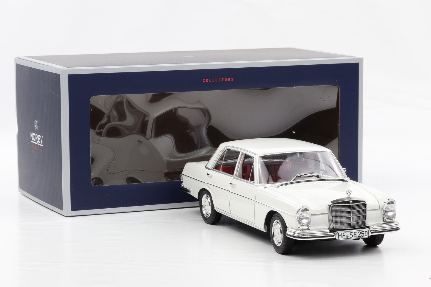 1:18 Norev Mercedes-Benz 250 SE W108 1967 weiss 183763 limited