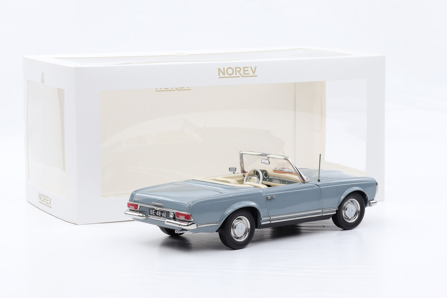 1:18 Norev Mercedes-Benz 230 SL W113 Pagode Horizon blue 1963 mit Softtop