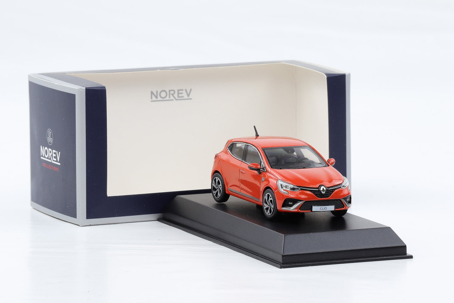 1:43 Norev Renault Clio R.S. Line valencia orange 2019 517586