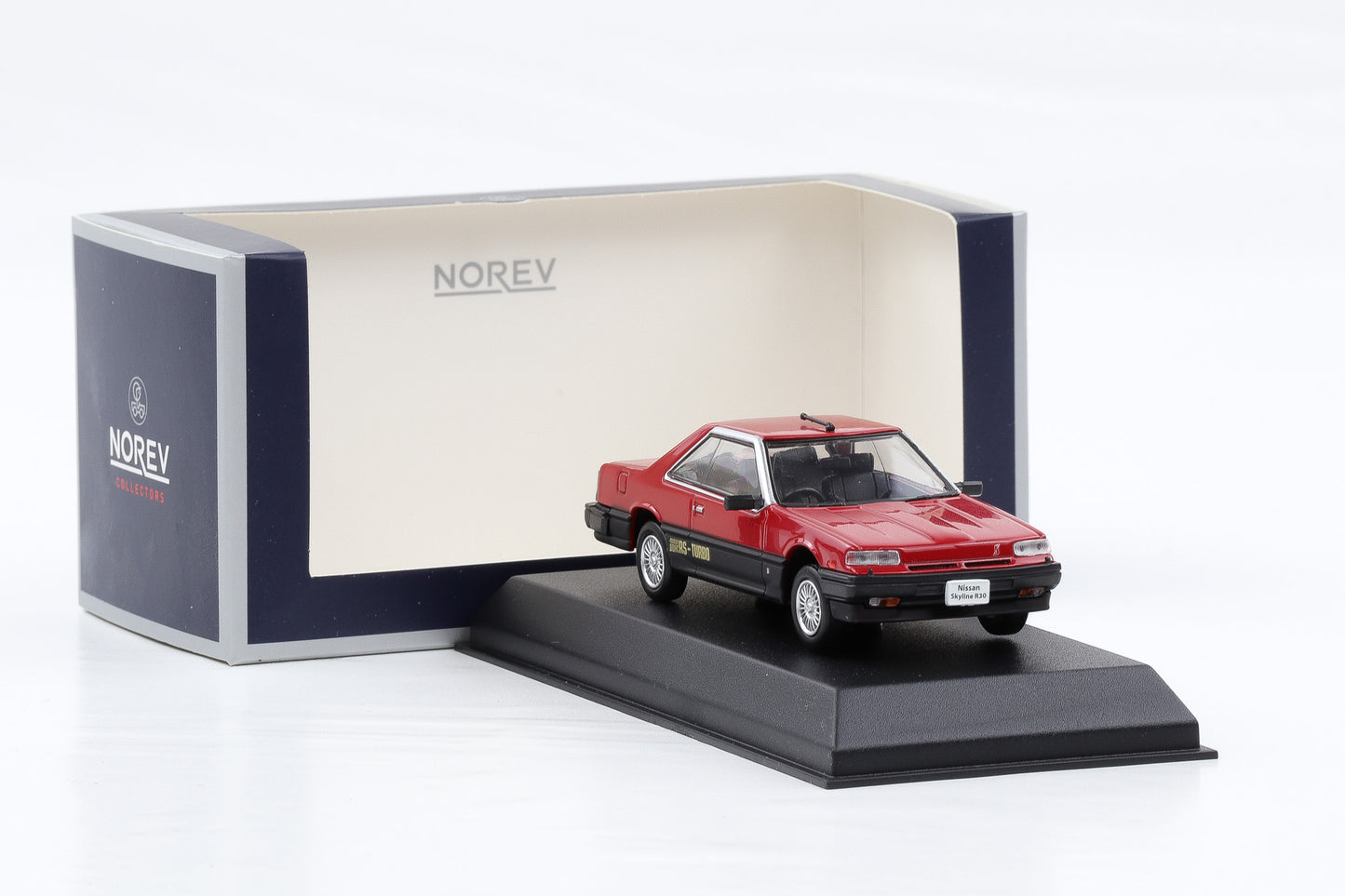 1:43 Norev Nissan Skyline R30 Hard Top 2000 Turbo RS-X red/black 1983