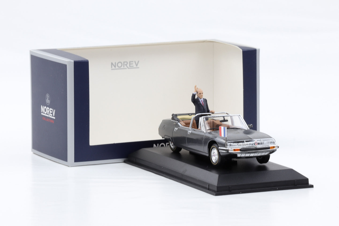 1:43 Norev Citroen SM Presidentielle 1981 Figur Francois Mitterand 158705