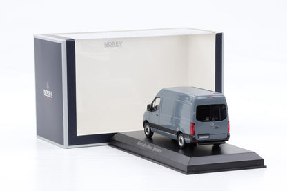 1:43 Norev Mercedes-Benz Sprinter Transporter Kasten grau 2018 351176