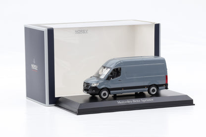 1:43 Norev Mercedes-Benz Sprinter Transporter Kasten grau 2018 351176