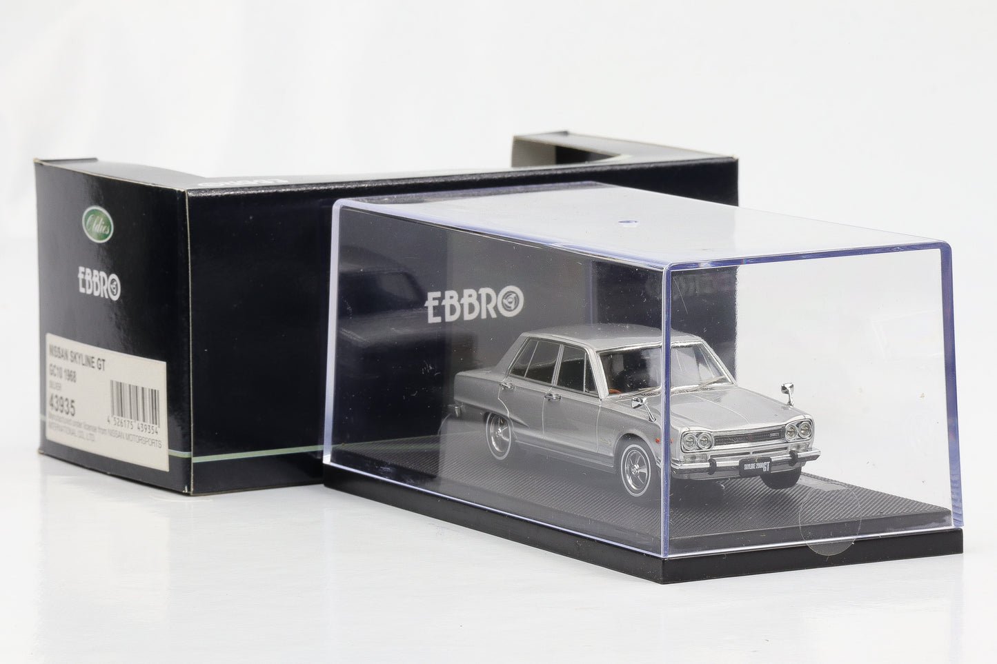 1:43 Ebbro Oldies Nissan Skyline GT GC10 1968 silber