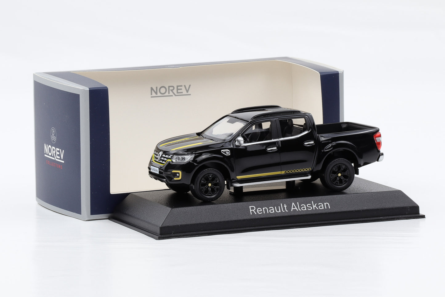 1:43 Norev Renault Alaskan Pickup Formula Edition 2018 schwarz 518352