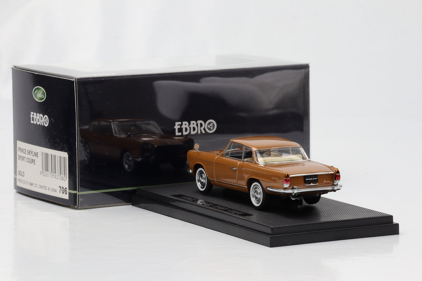 1:43 Ebbro Oldies Nissan Prince Skyline Sport Coupe 1962 gold