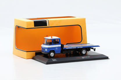 1:43 IXO Mercedes-Benz L608 D LKW Auto Transporter Service blau