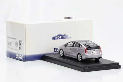 1:43 Ebbro Toyota Prius Moonroof 2012 light-pruple-mica-metallic