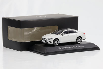 1:43 Spark Mercedes-Benz CLA Coupe 2019 C118 digitalweiß Dealer