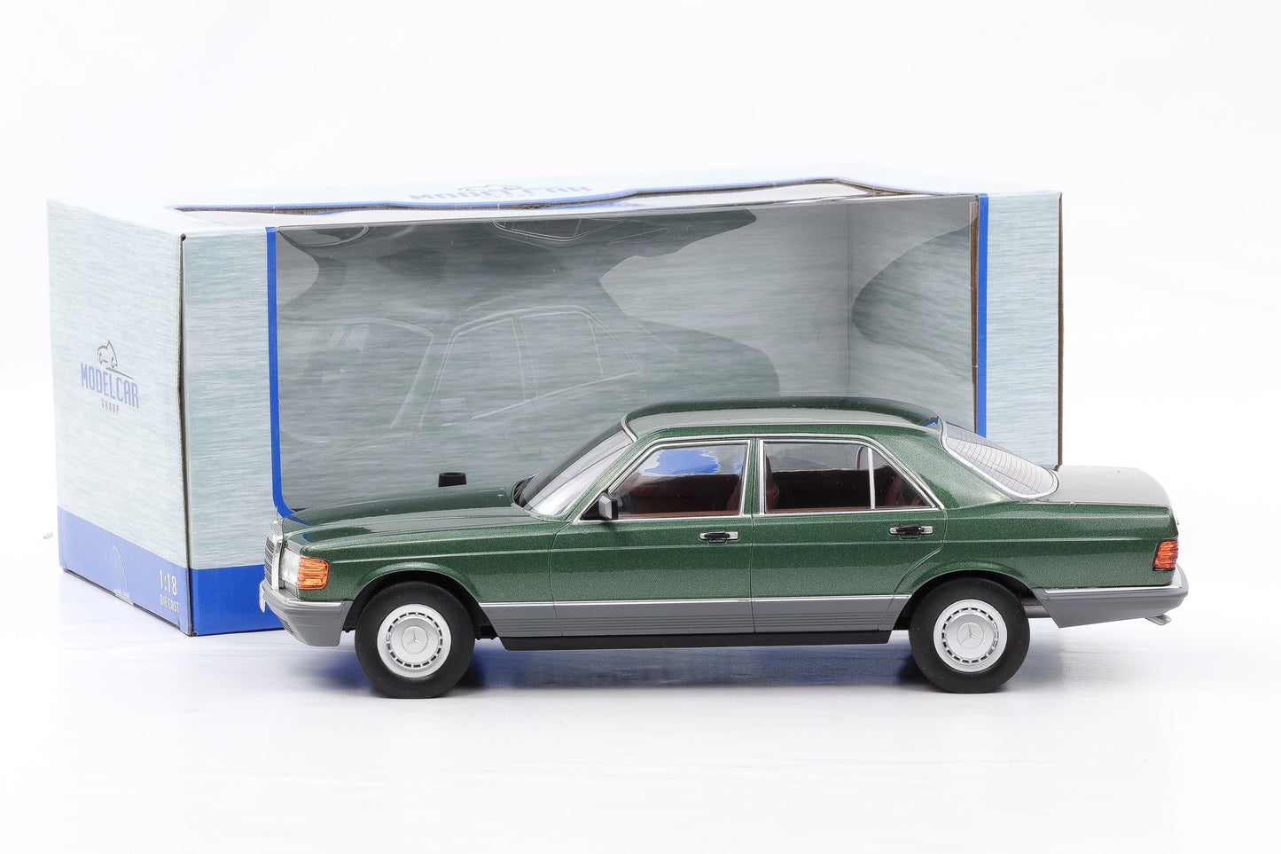 1:18 MCG Mercedes Benz 280 SE S-Klasse W126 1979 dunkelgrün metallic
