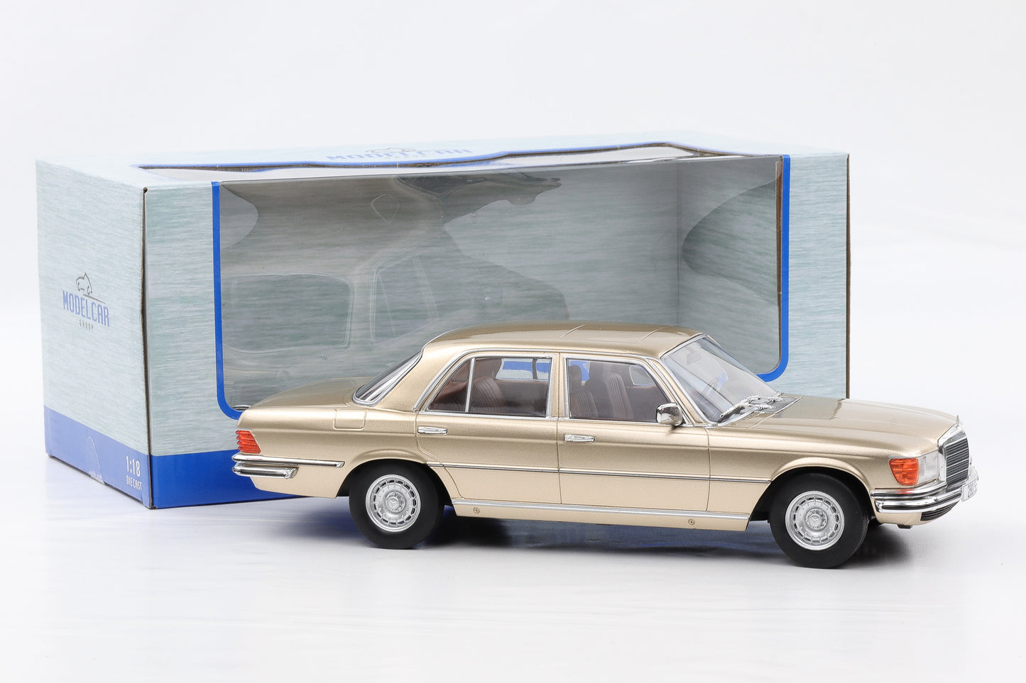 1:18 MCG Mercedes Benz 280 SE S-Klasse W116 1972 beige metallic