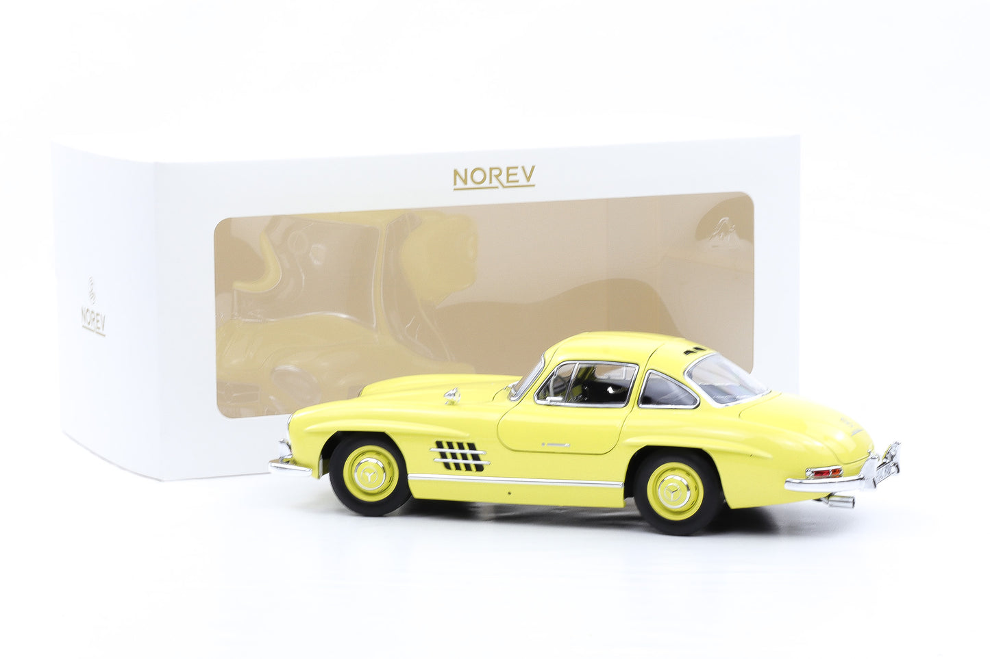 1:18 Norev Mercedes-Benz 300 SL W198 1954 Fantasy Yellow 183853 200pcs