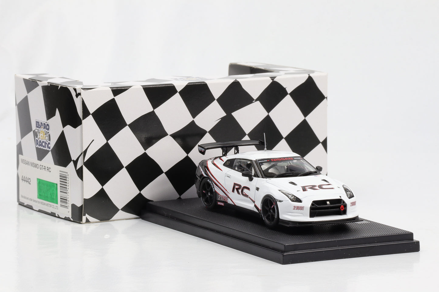 1:43 Ebbro Racing Nissan Nismo GT-R RC weiß diecast