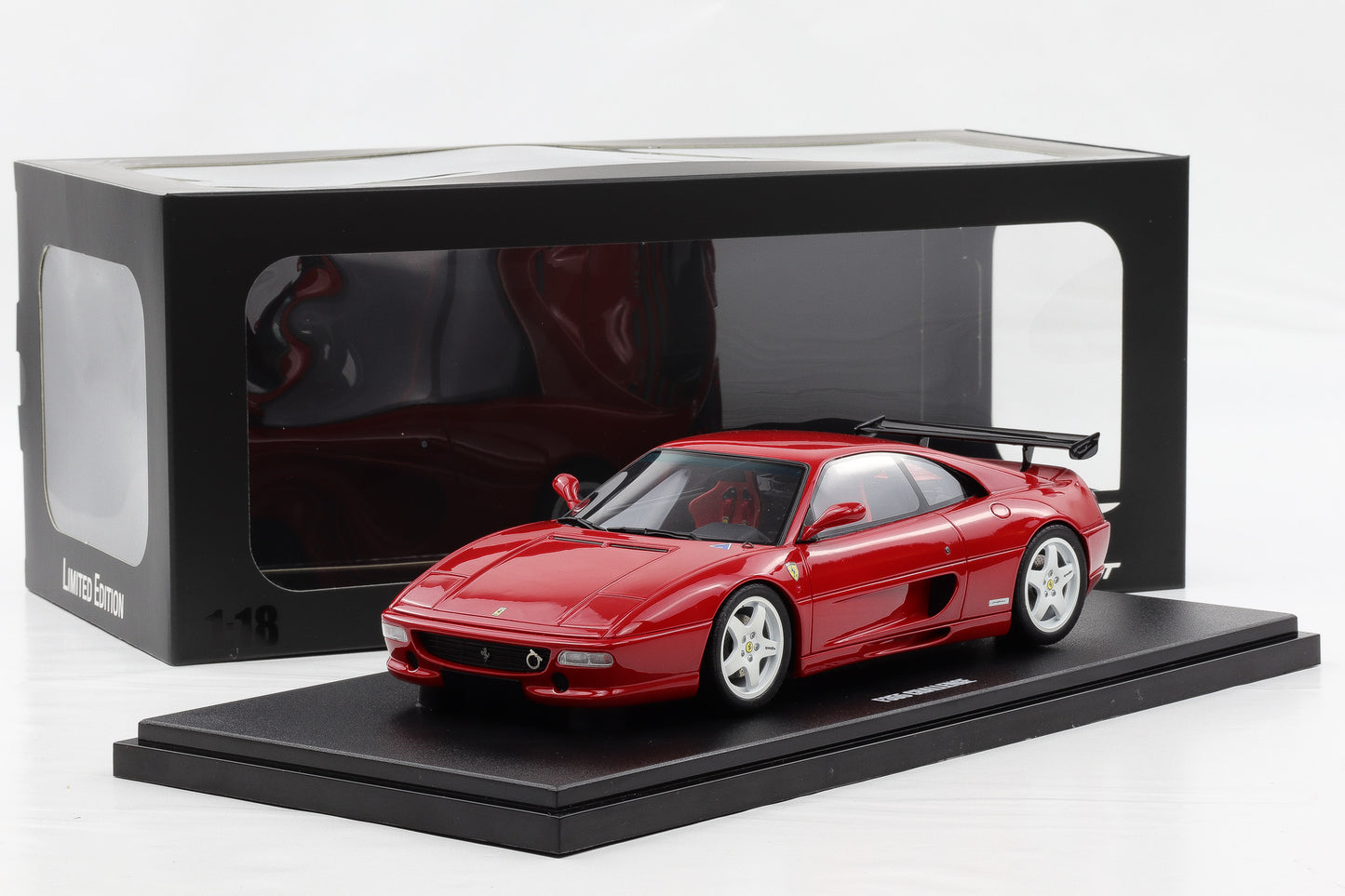 1:18 GT Spirit Ferrari F355 Challenge rot 1995 GT474