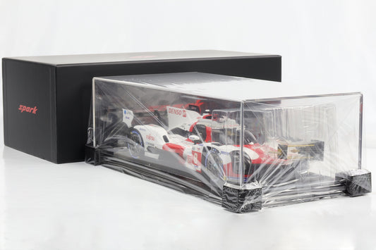 1:18 Toyota GR010 Hybrid #8 Winner 24h LeMans 2022 Gazoo Racing Spark OVP