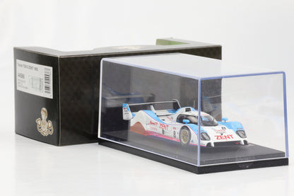 1:43 Ebbro Toyota TS010 Zent 1992 weiß-blau #8 A.Wallace M. Sekiya K. Acheson