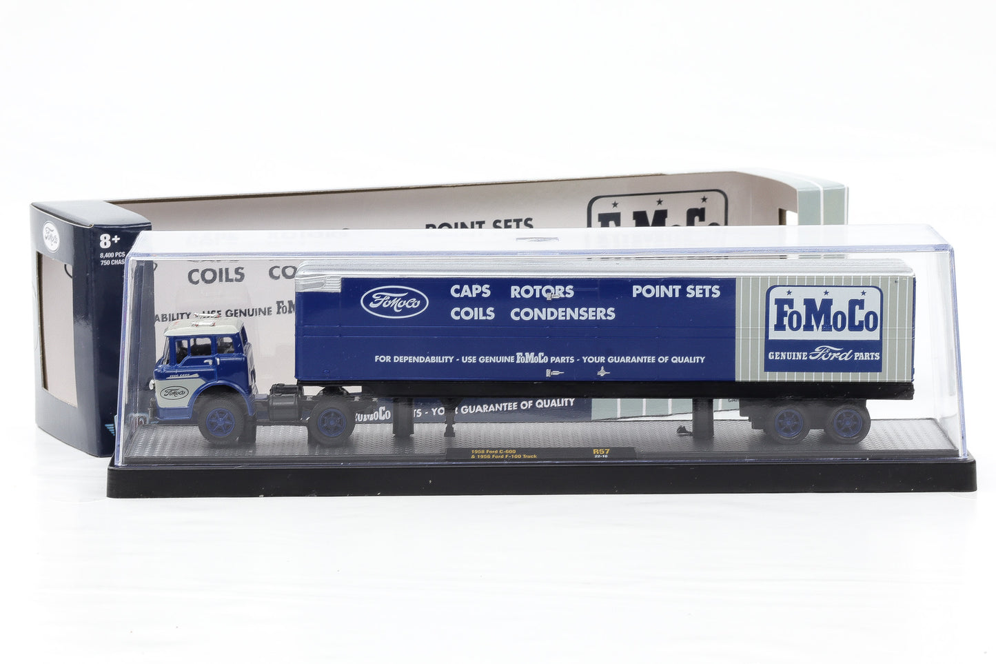1:64 M2 Ford C-600 1958 & Ford F-100 Truck 1956