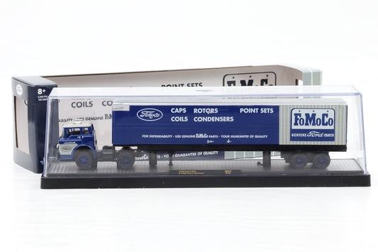 1:64 M2 Ford C-600 1958 & Ford F-100 Truck 1956