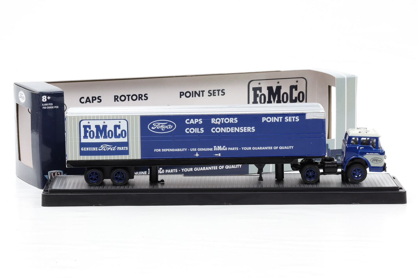 1:64 M2 Ford C-600 1958 & Ford F-100 Truck 1956