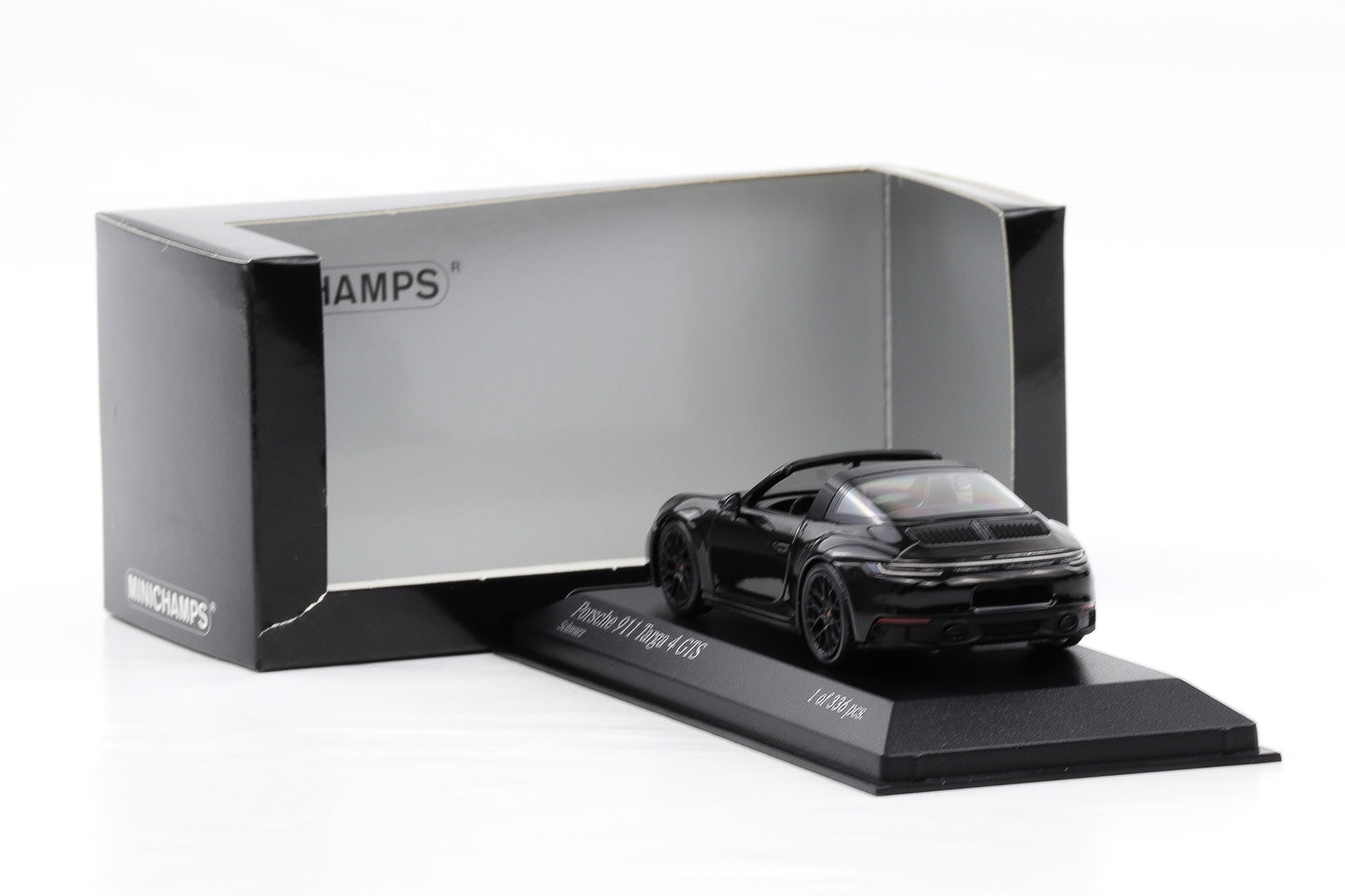 1:43 Minichamps Porsche 911 992.2 Targa 4 GTS black 2001