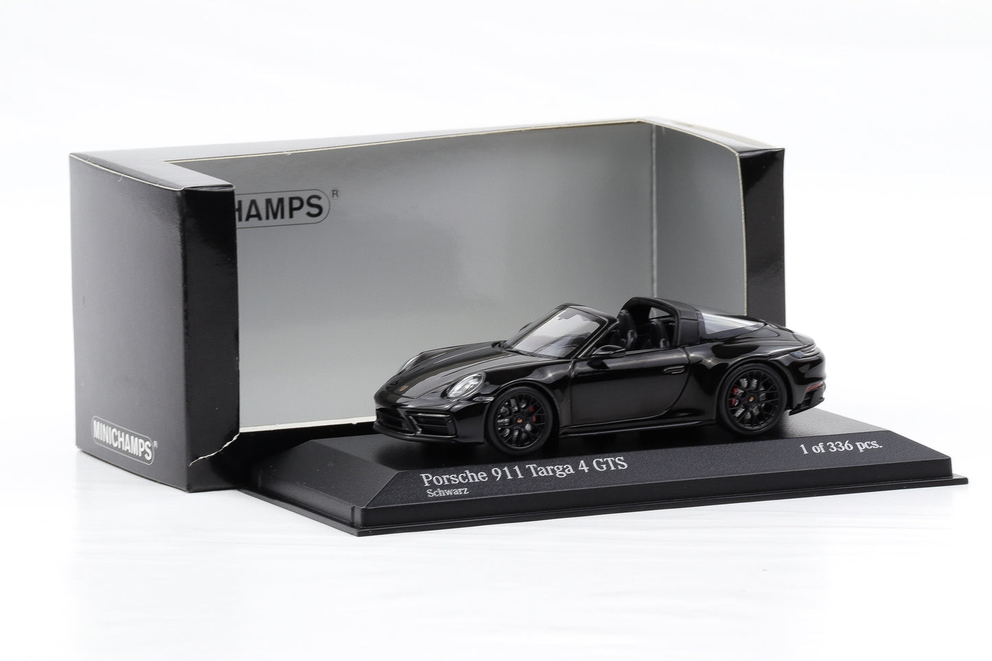 1:43 Minichamps Porsche 911 992.2 Targa 4 GTS black 2001