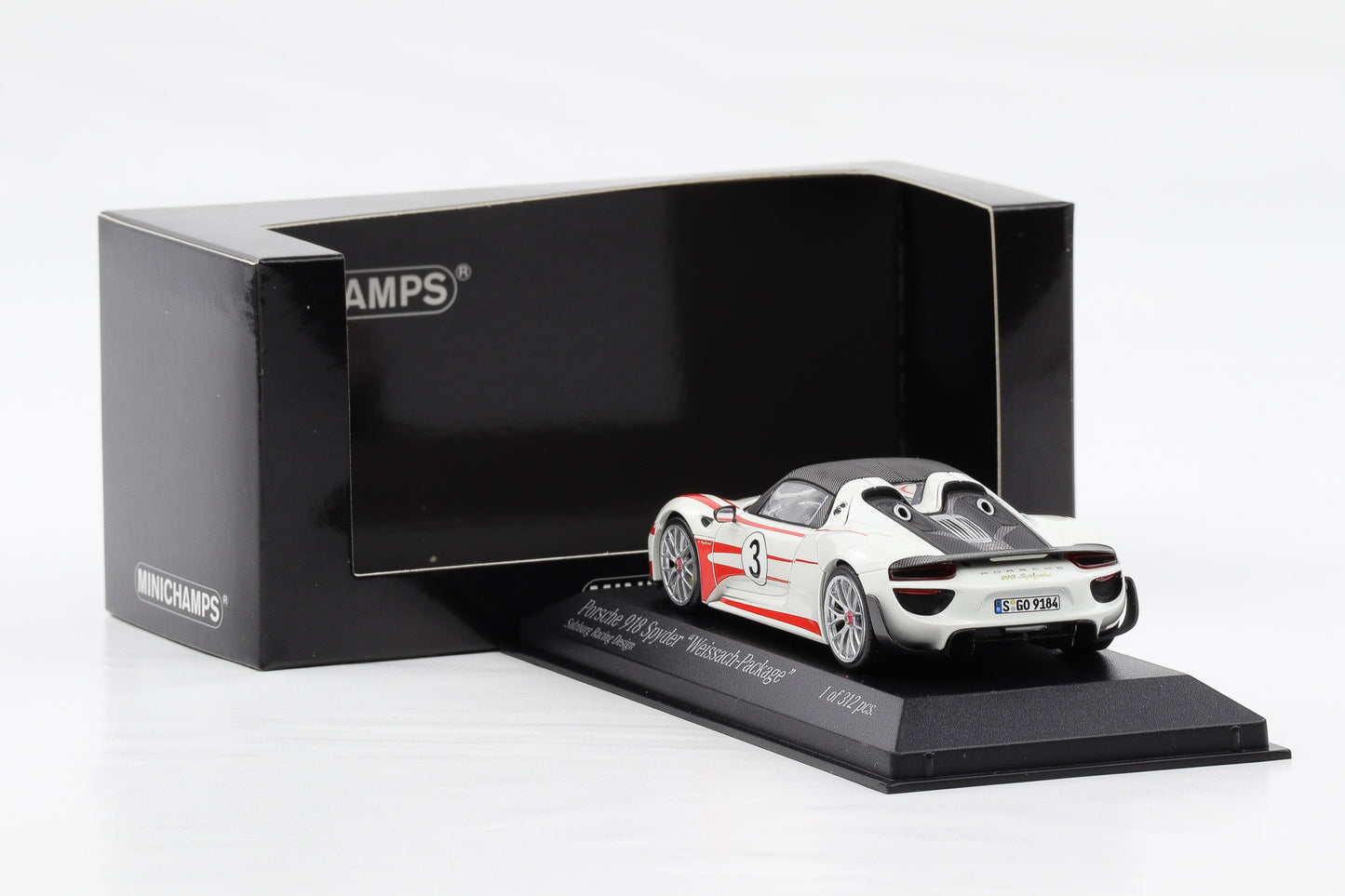 1:43 Minichamps Porsche 918 Spyder Weissach Package 2015 Salzburg Racing