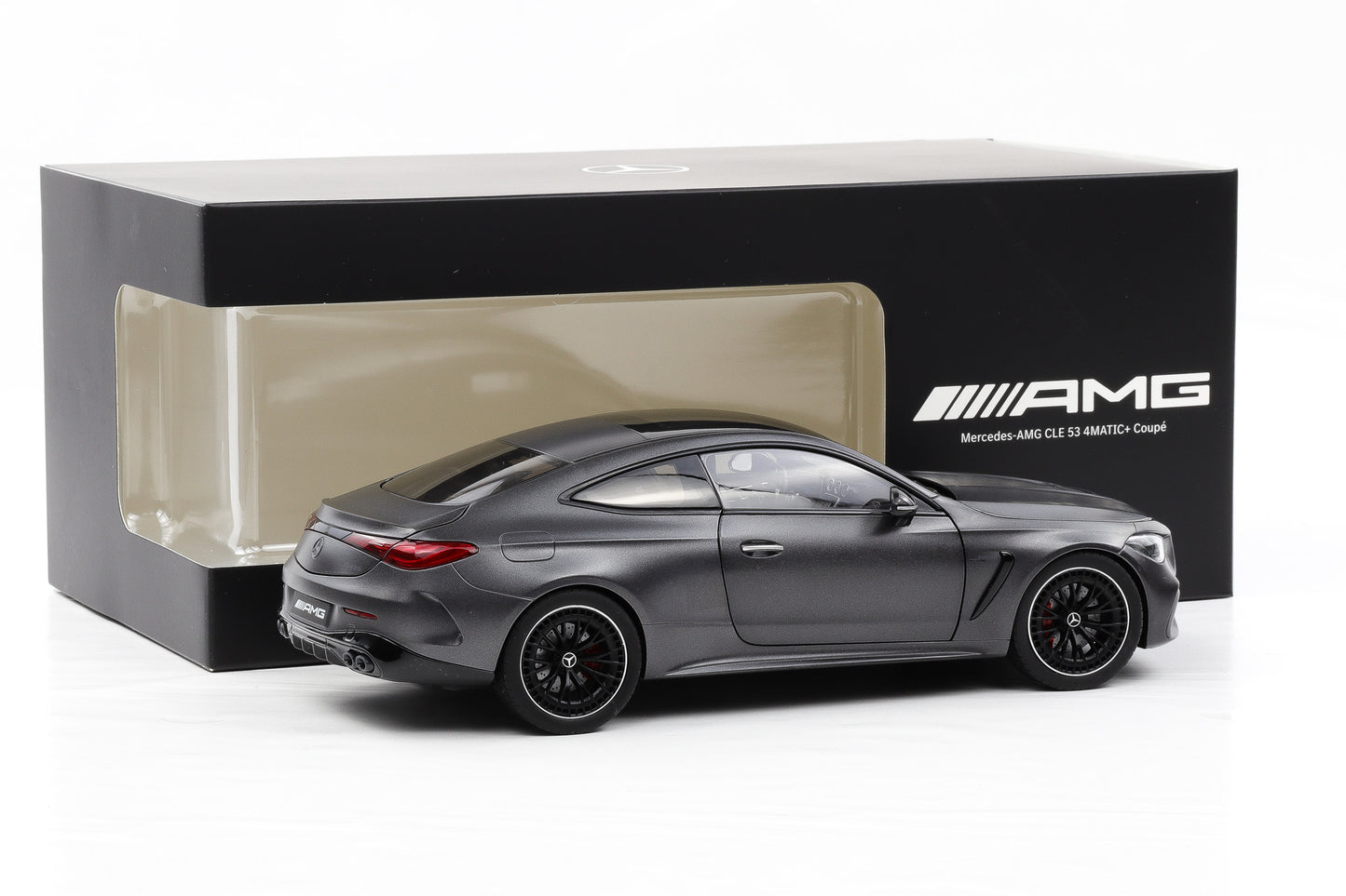 1:18 Mercedes-Benz AMG CLE 53 4Matic+ C236 graphitgrau magno 2023 NZG