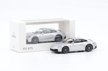 1:43 Jet Car Norev Porsche 911 992.2 GTS Coupe polarsilber metallic 2024