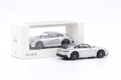 1:43 Jet Car Norev Porsche 911 992.2 GTS Coupe polarsilber metallic 2024