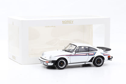 1:18 Norev Porsche 911 930 Turbo 3.3 weiss mit Martini Streifen 1980 187668