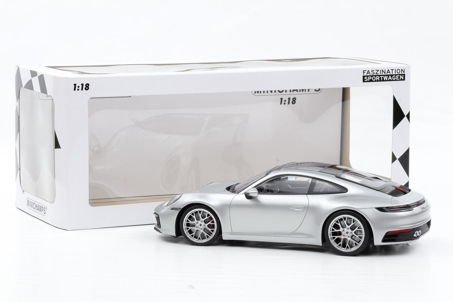 1:18 Minichamps Porsche 911 992 Carrera 4S silber metallic 2023 limited 300pcs