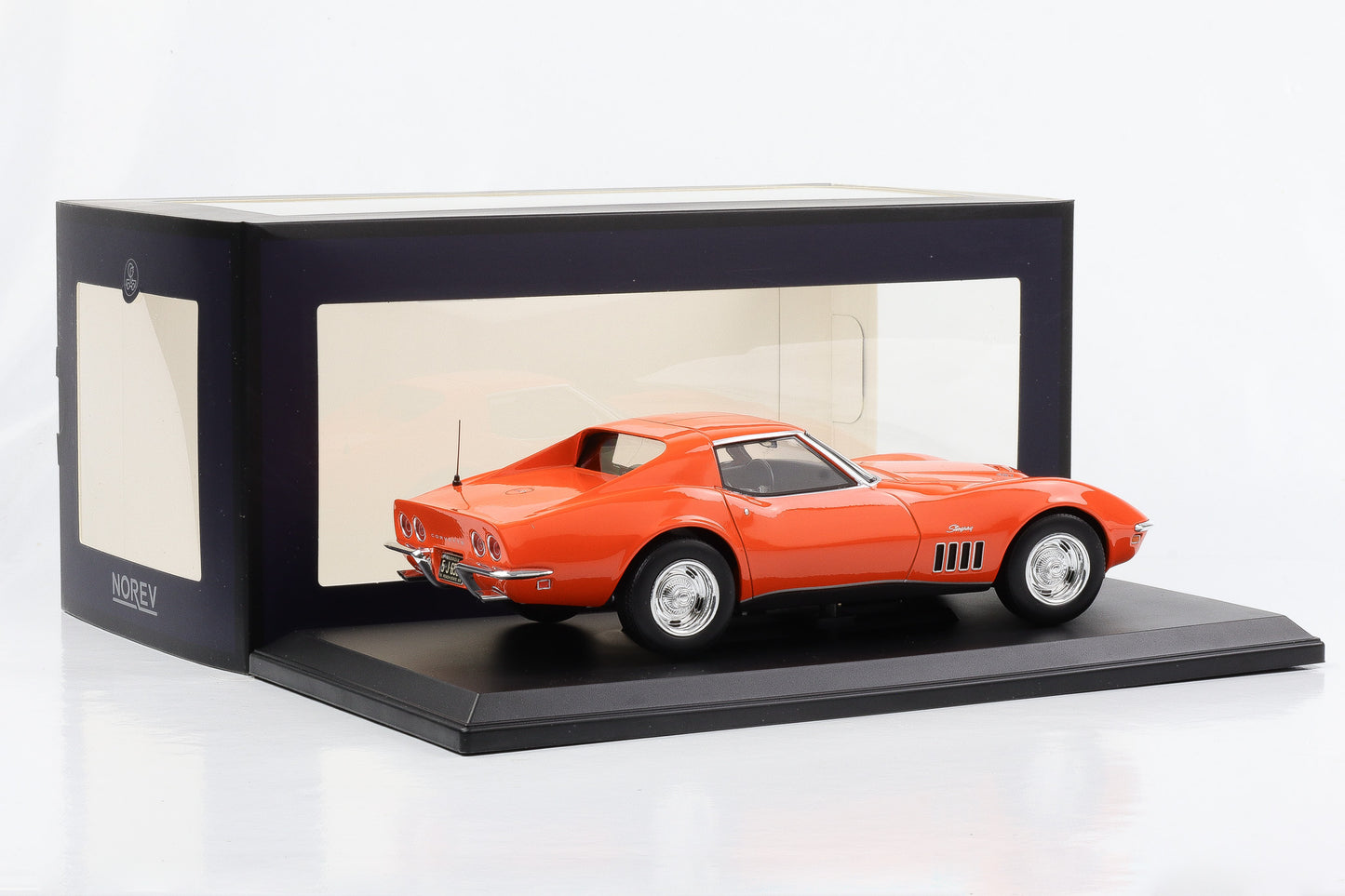 1:18 Chevrolet Corvette C3 Stingray Coupe 1969 Monaco orange Norev Limited 200