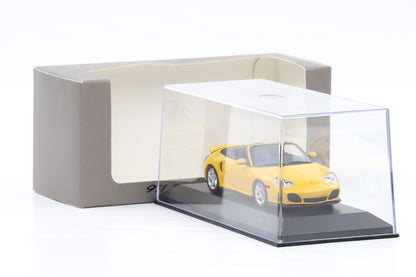 1:43 Minichamps Porsche 911 996 Turbo Cabriolet Speedgelb 2003 WAP Dealer