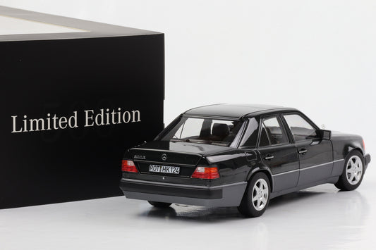 1:18 Mercedes-Benz 500 E 5.0 W124 blauschwarz metallic Norev limited 500 pcs