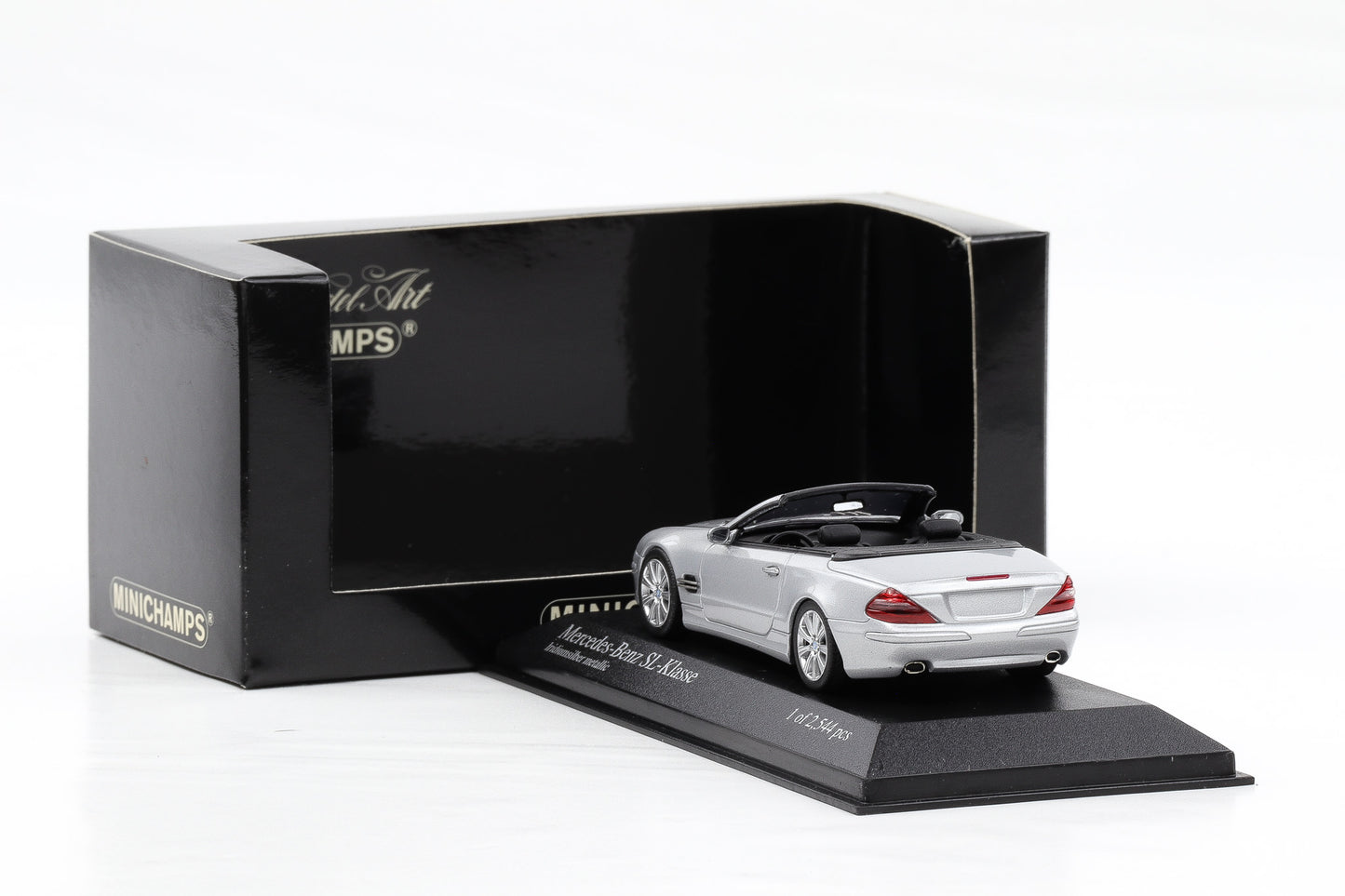 1:43 Minichamps Mercedes-Benz 500 SL-Class 2007 R230 silber