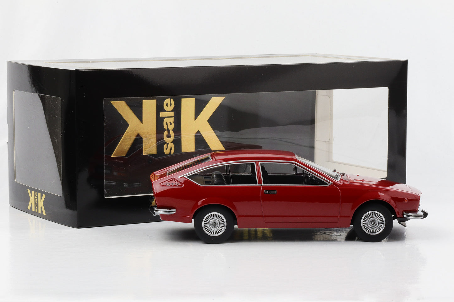 1:18 KK-Scale Alfa Romeo Alfetta GTV 2000 1976 rot KKDC181091 diecast