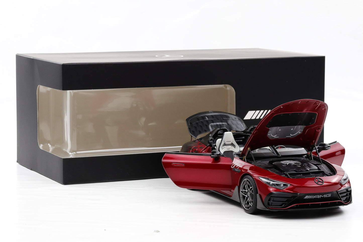 1:18 NZG Mercedes-Benz AMG Pure Speed Le-Mans-Rot 4,0 V8 BITURBO Limited