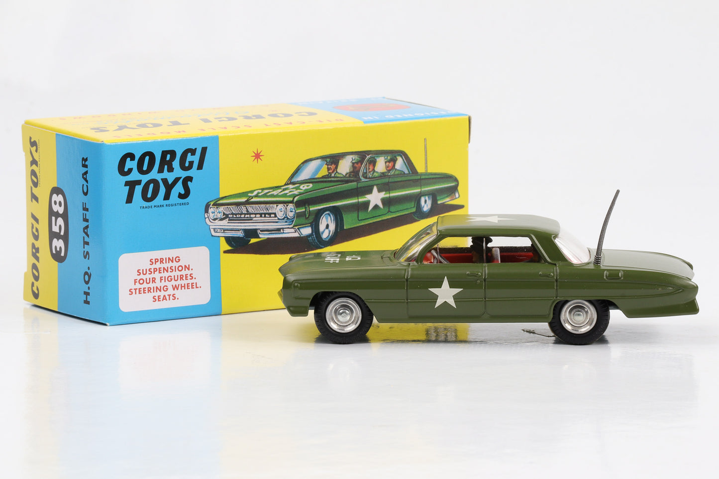 1:49 Corgi Toys Oldsmobile Hauptquartier Personalwagen mit Insassen grün Nr. 358 Repro