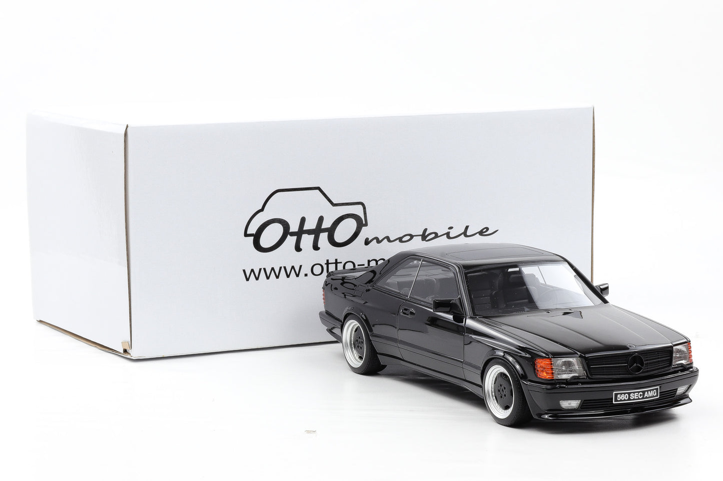 1:18 OTTOmobile 560 SEC AMG C126 wide body black 1987 OT187