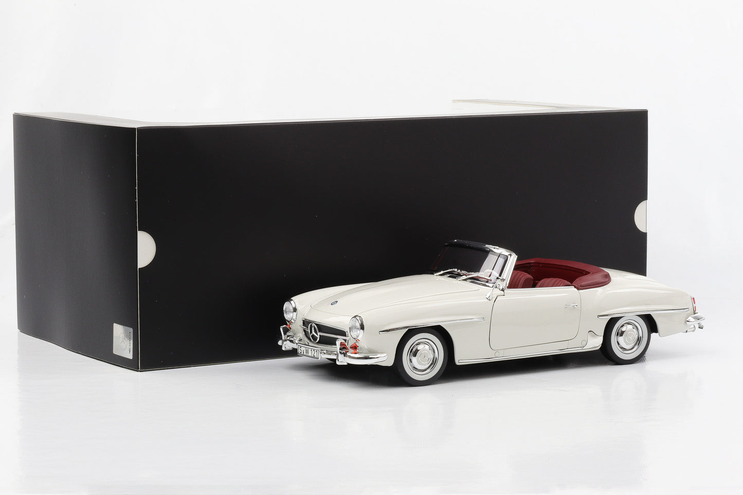 1:18 Norev Mercedes-Benz 190 SL Roadster W121 mit Softtop weißgrau mit Softtop Dealer