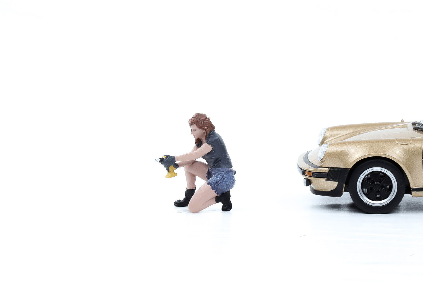 1:24 Figur Muscle Mechanics Frau Schlagschrauber American Diorama 25203#3