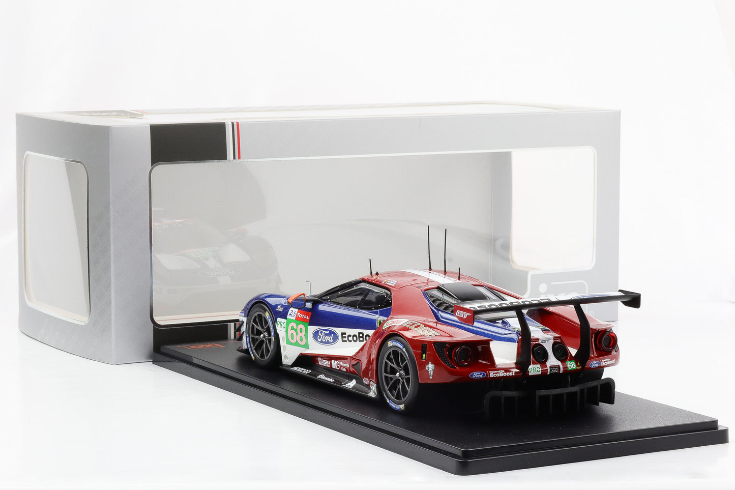 1:18 IXO Ford GT LMGTE Pro Class 24h Le Mans 2018 #68 3rd Hand, Müller, Bourdais