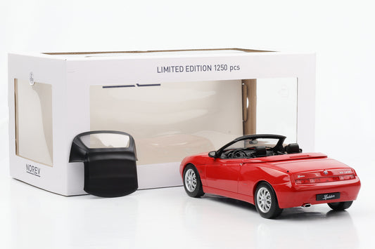 1:18 Norev Alfa Romeo GTV Spider 2.0 T.Spark rot 1999 with Softtop