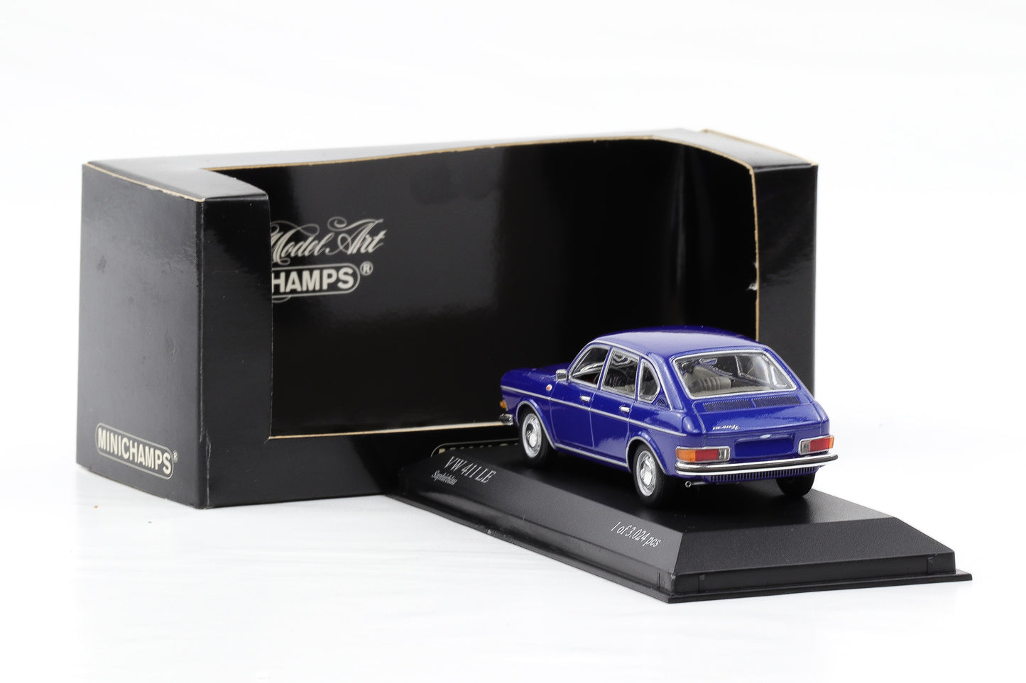 1:43 Minichamps Volkswagen VW 411 LE 1969 saphierblau