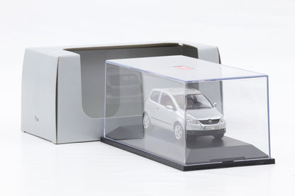 1:43 Schuco Volkswagen Fox reflexsilber metallic 2005 Dealer