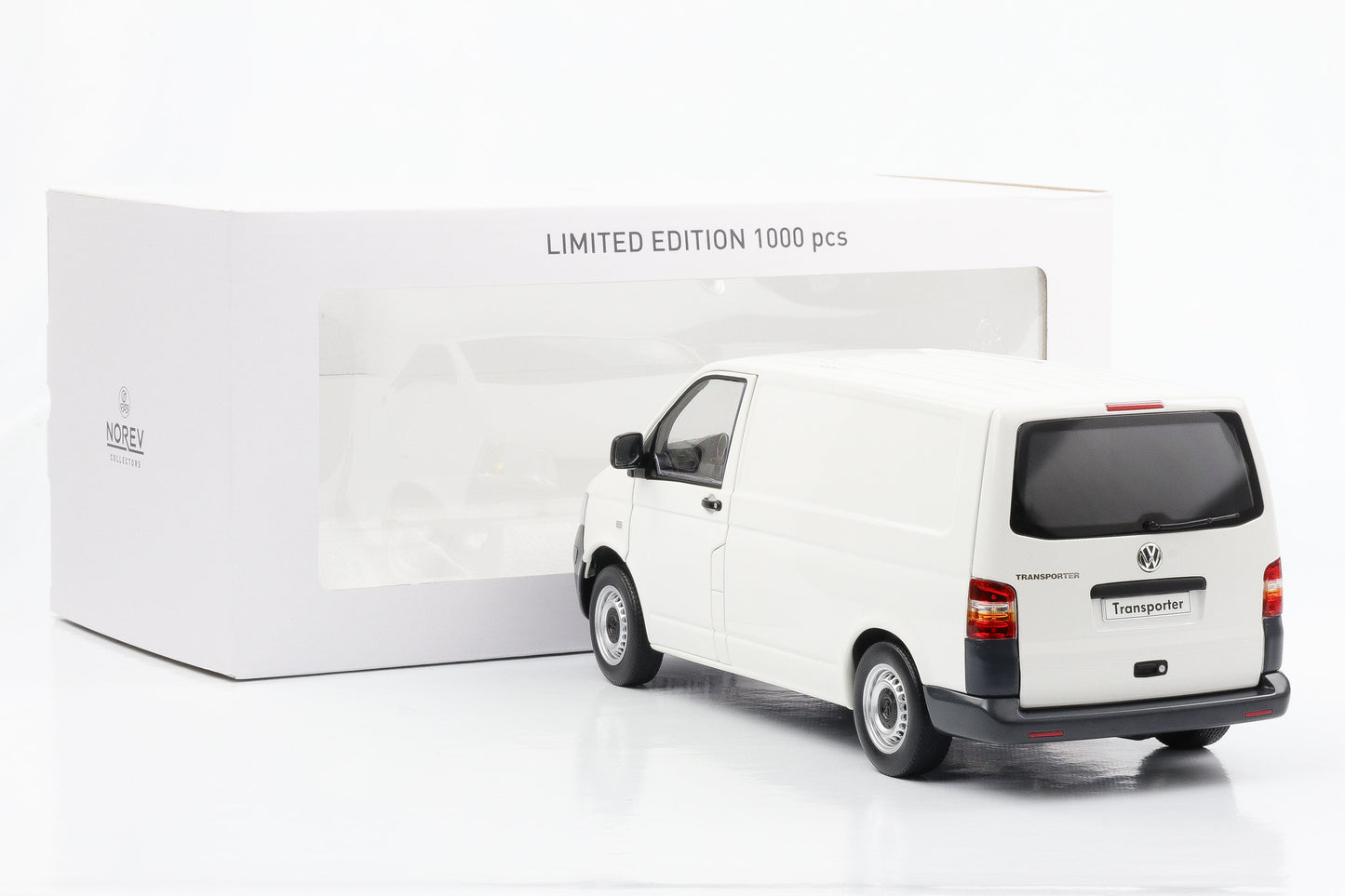 1:18 Norev Volkswagen Bus Transporter VW T5 2003 weiss limited