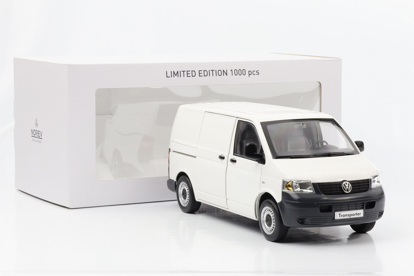 1:18 Norev Volkswagen Bus Transporter VW T5 2003 weiss limited