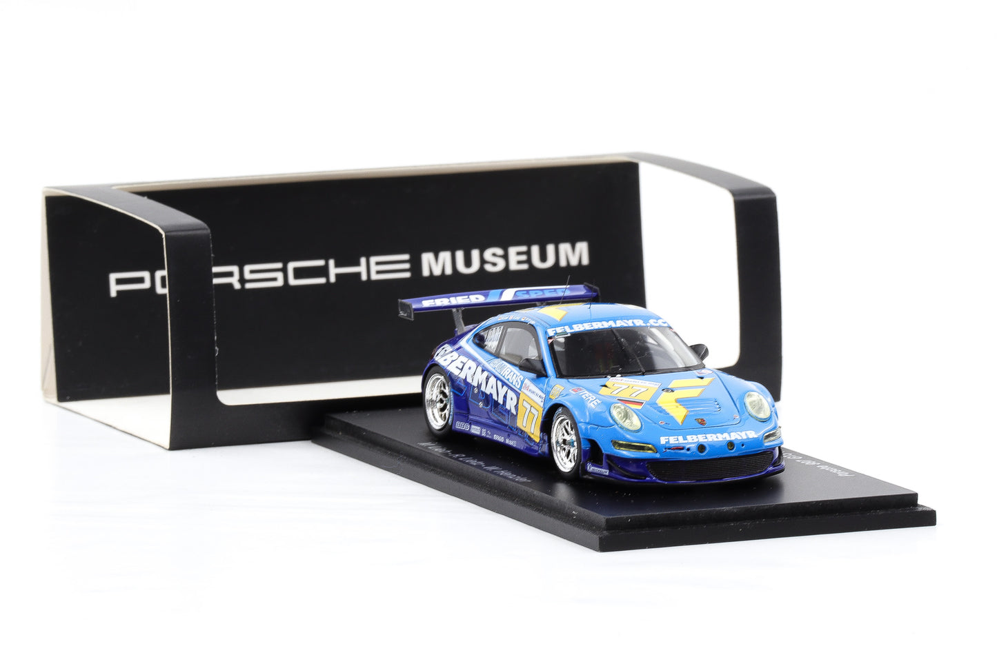 1:43 Spark Porsche 997 GT3 RSR #77 Felbermayr Proton Le Mans 2009