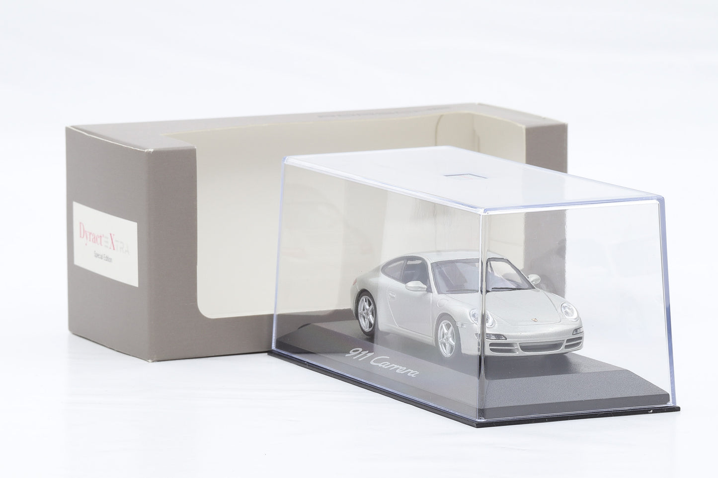 1:43 Minichamps Porsche 911 997 Carrera DyractXtra silber 2005 WAP Dealer
